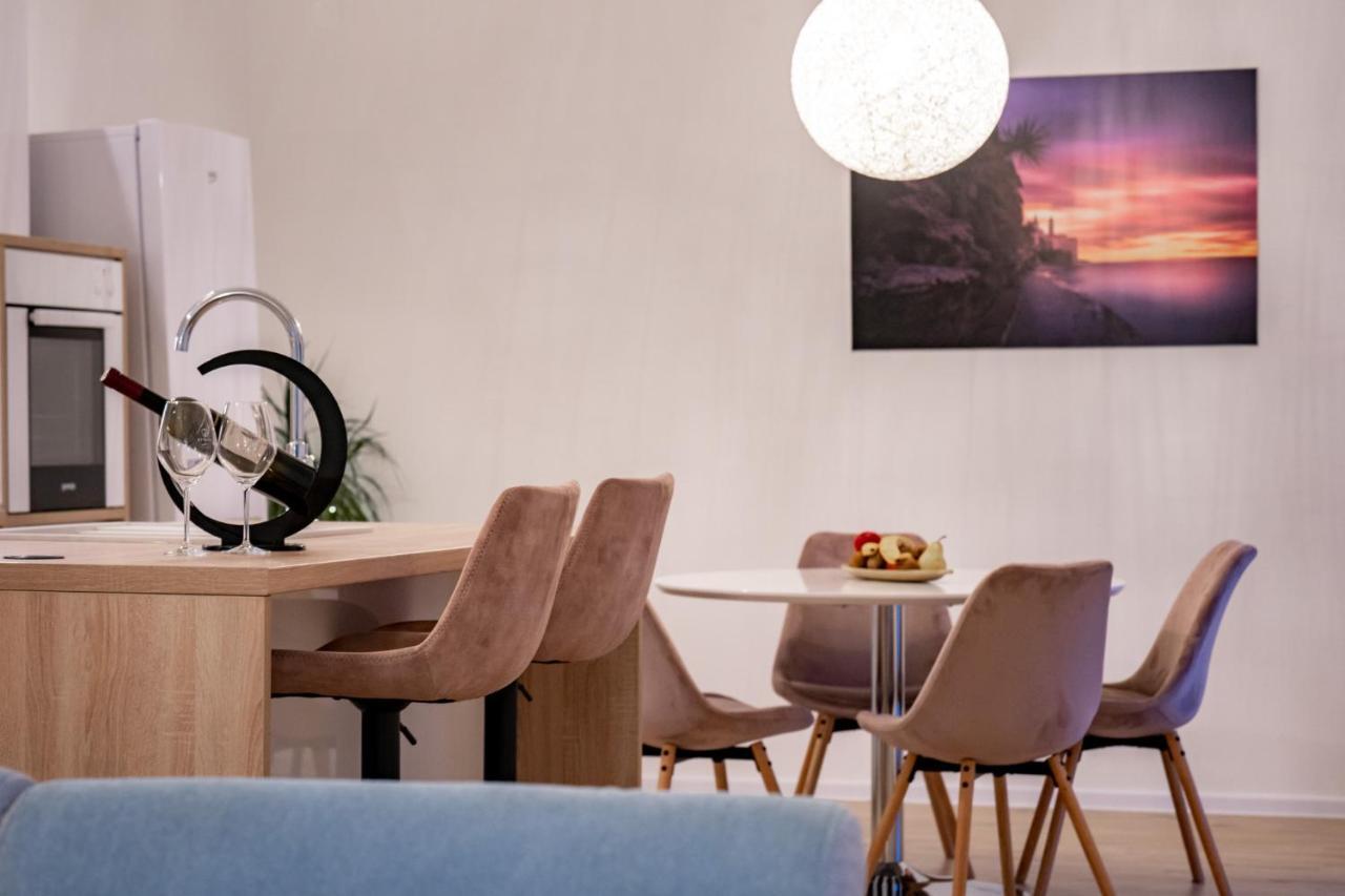 Grguric Apartments Palit Eksteriør billede