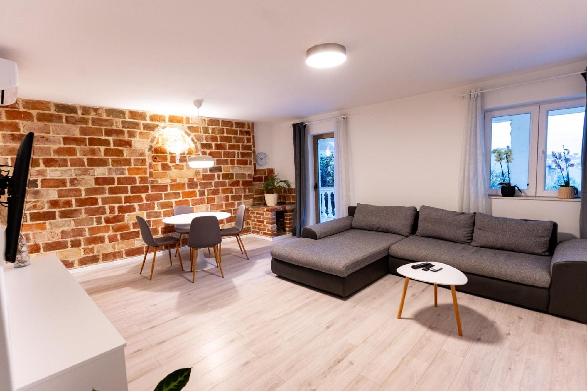 Grguric Apartments Palit Eksteriør billede